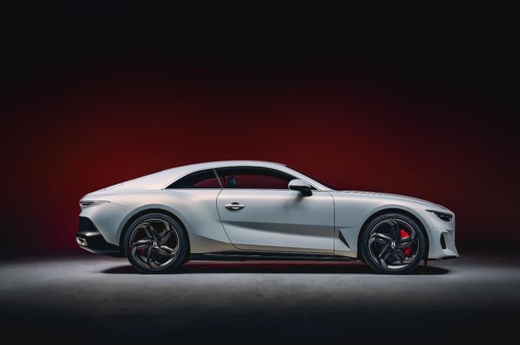 Bentley Mulliner Batur side Bentley Mulliner Batur side